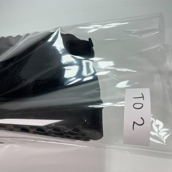 Bearpaw Retro Drew Platform Chelsea Boots Black Suede Ankle Boots Women's Size 6 - Picture 10 of 10